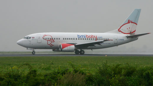 --- Boeing 737-500 --- G-BVKB --- First Flight: 1994 --- MSN: 27268 --- Amsterdam Schiphol (AMS - EHAM) 2005