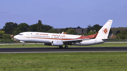 "Boeing" "737" "737-800" "7T-VJO" "2001" "30207" "BRU" "EBBR" "2023"