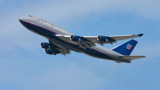 --- Boeing 747-400 --- N105UA --- First Flight: 1993 --- MSN: 26473 --- Frankfurt Rhein-Main (FRA - EDDF) 2005