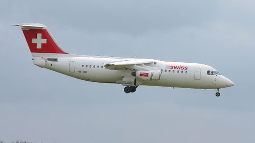 ---- BAe Avro RJ100 ---- HB-IXR ---- First Flight: 1996 ---- MSN: 3281 ---- Luxembourg Findel (LUX - ELLX) 2005