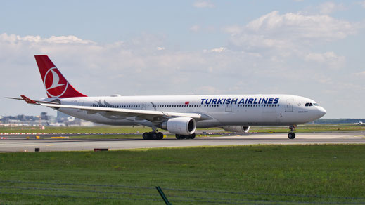 ---- Airbus A330-300 ---- TC-LNE ---- First Flight: 2016 ---- MSN: 1706 ---- Frankfurt Rhein-Main (FRA - EDDF) 2024