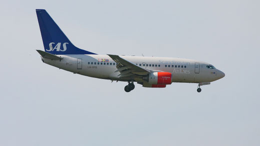 --- Boeing 737-600 --- LN-RPB --- First Flight: 1998 --- MSN: 28294 --- Frankfurt Rhein-Main (FRA - EDDF) 2005