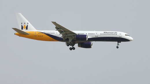 --- Boeing 757-200 --- G-DAJB --- First Flight: 1987 --- MSN: 23770 --- Tenerife Sur - Reina Sofia (TFS - GCTS) 2006