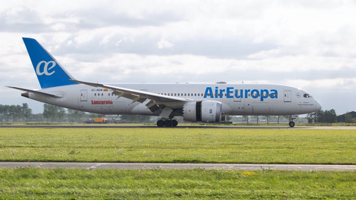 --- Boeing 787-8 --- EC-MOM --- First Flight: 2017 --- MSN: 36419 --- Amsterdam Schiphol (AMS - EHAM) 2024