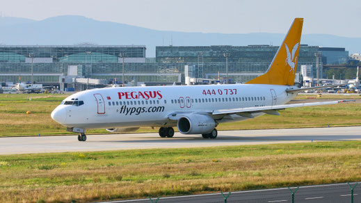 --- Boeing 737-800 --- TC-APU --- First Flight: 2001 --- MSN: 29344 --- Frankfurt Rhein-Main (FRA - EDDF) 2006