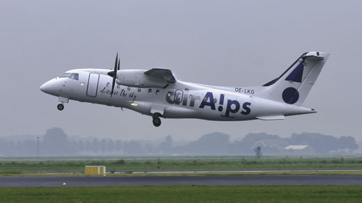 --- Dornier 328-100 --- OE-LKG --- First Flight: 1998 --- MSN: 3089 --- Amsterdam Schiphol (AMS - EHAM) 2005