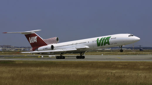 --- Tupolev TU-154 --- LZ-MIS --- First Flight: ???? --- MSN: 90A683 --- Frankfurt Rhein-Main (FRA - EDDF) 2005