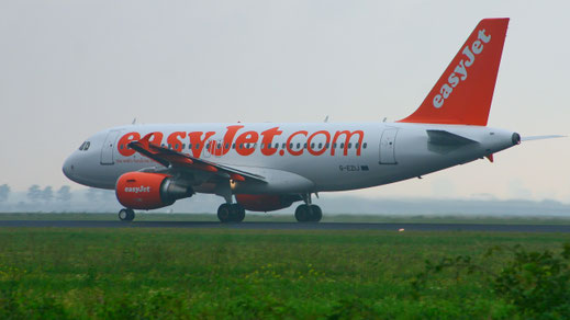 --- Airbus A319-100 --- G-EZIJ --- First Flight: 2005 --- MSN: 2477 --- Amsterdam Schiphol (AMS - EHAM) 2005