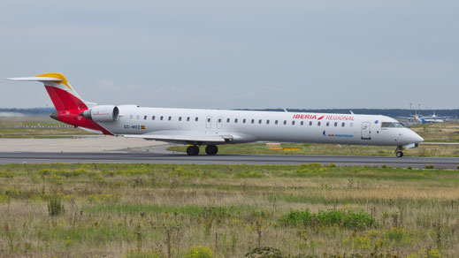 --- Bombardier CRJ-1000 --- EC-MVZ --- First Flight: 2018 --- MSN: 19063 --- Frankfurt Rhein-Main (FRA - EDDF) 2023