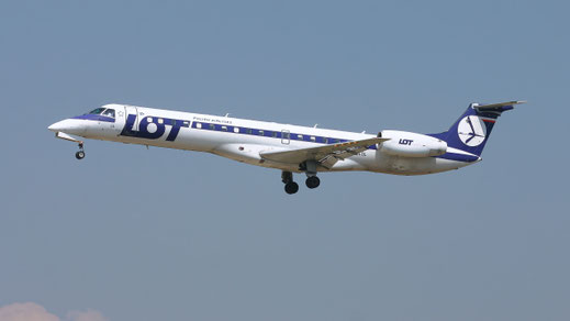 --- Embraer ERJ-145MP --- SP-LGL --- First Flight: 2002 --- MSN: 406 --- Frankfurt Rhein-Main (FRA - EDDF) 2007