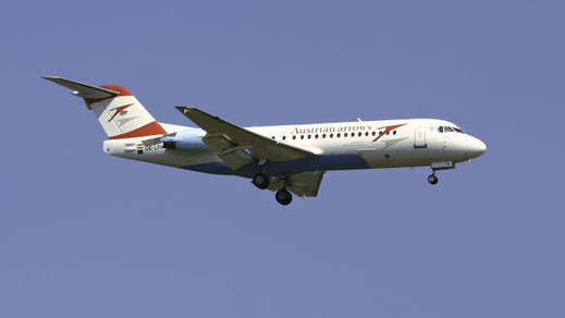 ----- Fokker 70 ----- OE-LFH ----- First Flight: 1995 ----- MSN: 11554 ----- Frankfurt Rhein-Main (FRA - EDDF) 2006