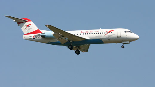 ----- Fokker 70 ----- OE-LFH ----- First Flight: 1995 ----- MSN: 11554 ----- Frankfurt Rhein-Main (FRA - EDDF) 2006