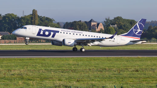 --- Embraer ERJ-190STD --- SP-LMC --- First Flight: 2018 --- MSN: 763 --- Brussels National (BRU - EBBR) 2023