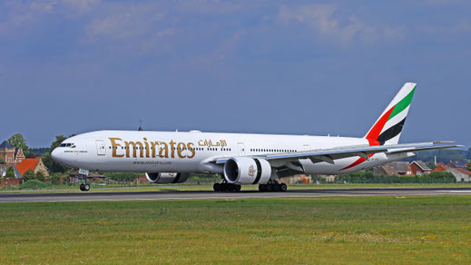 --- Boeing 777-300ER --- A6-EGU --- First Flight: 2012 --- MSN: 41079 --- Brussels National (BRU - EBBR) 2016
