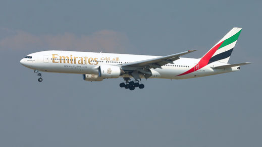 --- Boeing 777-200ER --- A6-EMG --- First Flight: 1997 --- MSN: 27252 --- Frankfurt Rhein-Main (FRA - EDDF) 2007