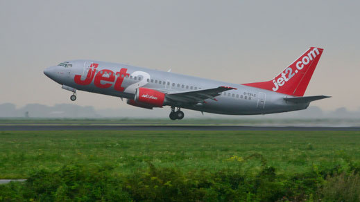 --- Boeing 737-300 --- G-CELC --- First Flight: 1987 --- MSN: 23831 --- Amsterdam Schiphol (AMS - EHAM) 2005