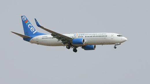 - Boeing 737-800"Winglets" -- C-FTAH -- First Flight: 2004 -- MSN: 29351 - Tenerife Sur / Reina Sofia (TFS - GCTS) 2006