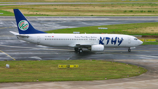 --- Boeing 737-800 --- TC-MZZ --- First Flight: 2000 --- MSN: 29247 --- Dusseldorf Rhein-Ruhr (DUS - EDDL) 2007