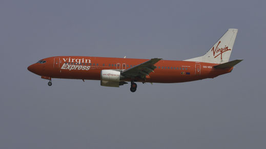 --- Boeing 737-400 --- OO-VEK (*1) --- First Flight: 1989 --- MSN: 24270 --- Brussels National (BRU - EBBR) 2005