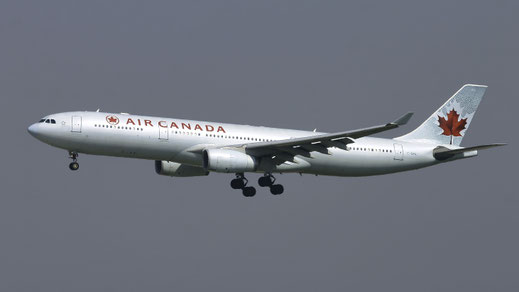 ---- Airbus A330-300 --- C-GFAJ --- First Flight: 1999 --- MSN: 284 ---- Frankfurt Rhein-Main (FRA - EDDF) 2007
