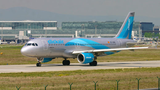 --- Airbus A320-200 --- EC-GRE --- First Flight: 1990 --- MSN: 134 --- Frankfurt Rhein-Main (FRA - EDDF) 2007