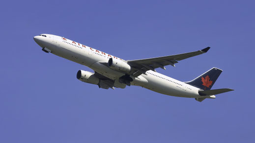 ---- Airbus A330-300 --- C-GFAF --- First Flight: 1999 --- MSN: 277 ---- Frankfurt Rhein-Main (FRA - EDDF) 2005