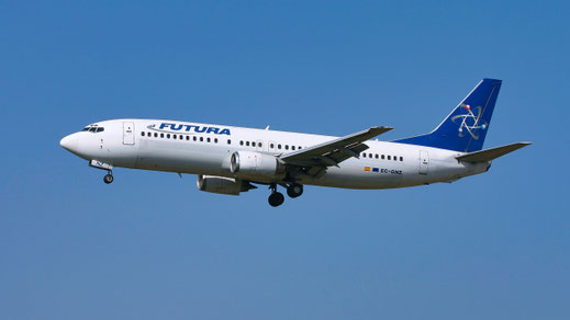 ---- Boeing 737-400 --- EC-GNZ --- First Flight: 1992 ---- MSN: 25178 Brussels National (BRU - EBBR) 2006