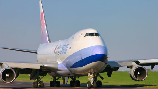 --- Boeing 747-400F --- B-18711 --- First Flight: 2002 --- MSN: 30768 --- Luxembourg Findel (LUX - ELLX) 2007