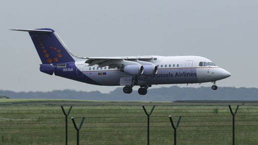 ---- BAe Avro RJ85 ---- OO-DJX (*2) ---- First Flight: 1996 ---- MSN: 2297 ---- Brussels National (BRU - EBBR) 2008