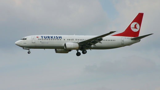 --- Boeing 737-800 --- TC-JFY --- First Flight: 2000 --- MSN: 29783 --- Brussels National (BRU - EBBR) 2006