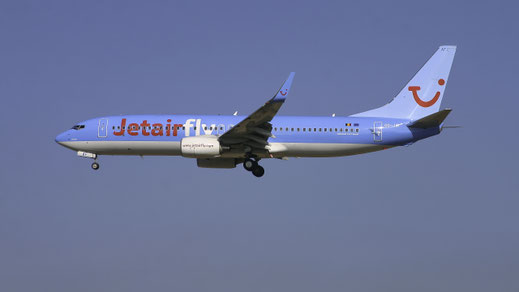 Boeing 737-800"Winglets" - OO-JAF (*1) - First Flight: 2007 - MSN: 35133 Brussels National (BRU - EBBR) 2007
