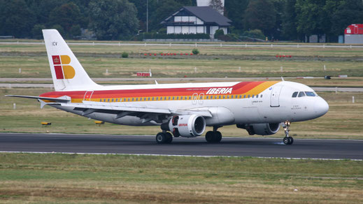 --- Airbus A320-200 ---- EC-ICV ---- First Flight: 1992 --- MSN: 312 ---- Frankfurt Rhein-Main (FRA - EDDF) 2005