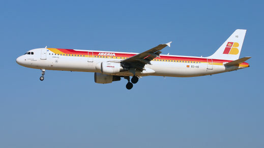 ---- Airbus A321-200 ---- EC-IIG ---- First Flight: 2001 ---- MSN: 1554 ---- Brussels National (BRU - EBBR) 2005
