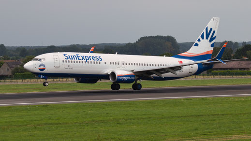 - Boeing 737-800"Split Scimitar Winglets" -- TC-SEY -- First Flight: 2016 - MSN: 61182 -- Brussels National (BRU - EBBR) 2024