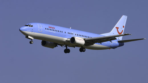 --- Boeing 737-400 --- OO-TUB (*1) --- First Flight: 1994 --- MSN: 27831 Brussels National (BRU - EBBR) 2005