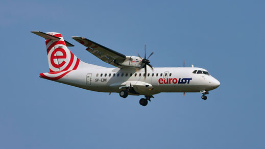 ----- ATR 42-500 ----- SP-EDC ----- First Flight: 1996 ----- MSN: 526 ----- Frankfurt Rhein-Main (FRA - EDDF) 2005