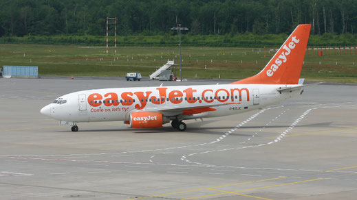 --- Boeing 737-700 --- G-EZJC --- First Flight: 2000 --- MSN: 30237 --- Cologne / Bonn (CGN - EDDK) 2006