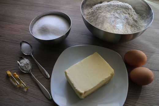 ingrediances for vanilla butter cookies