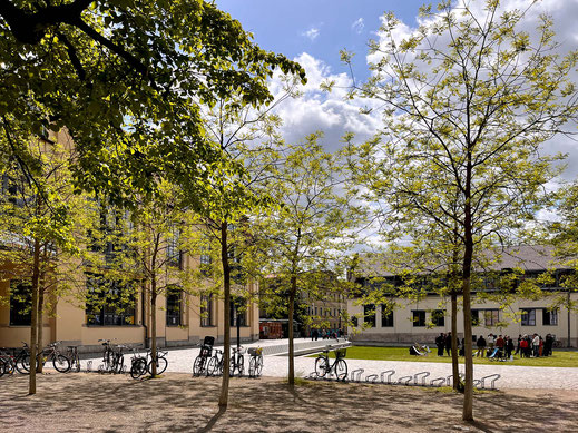 Blick auf den Campus der Bauhaus Universität Weimar.