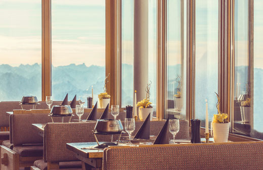 Gipfelrestaurant © Eva trifft.Panorama