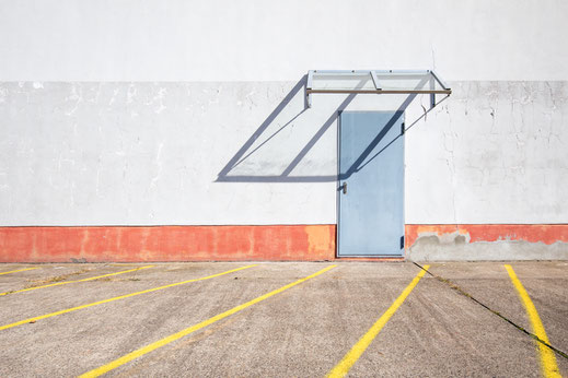 door, shadow,  Berlin, Minimalismus, minimalism, minimalist, minimalistisch, Holger Nimtz, Wandbild,