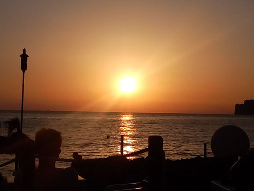 Sonnenuntergang am Meer, Mensch rot Himmel Bilder kostenlos herunterladen Fotos