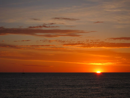 rot himmel abend sonne sonnenuntergang am meer ozean natur traumhaft bilder kostenlos fotos