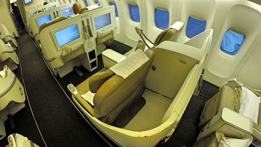 Review Saudia Airlines Boeing 777 Business Class To Jakarta Gotravelyourway The Airline Blog
