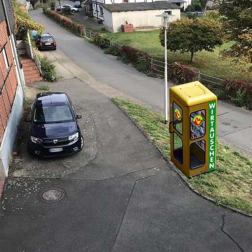 Wir planen den Umbau einer Telefonzelle zu einer Lesezelle (frei zugängliche Bibliothek), die innerhalb unserer Ortschaft aufgestellt werden soll. Die Lesezelle   soll zusätzlich die Möglichkeit einer Tauschbörse für Bücher und Zeitschriften dienen. Zudem