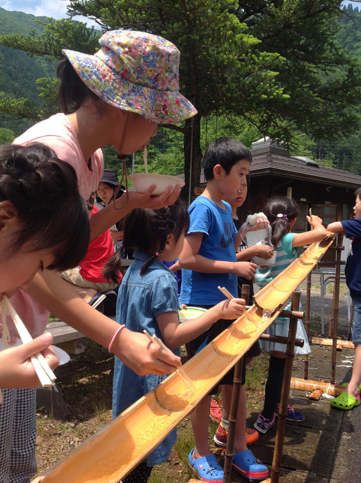 板取川　清流　渓流　夏涼しい　泳ぐ　ファミリー　子連れ　こども　きれい　高規格　オートキャンプ場　ディキャンプ場　日帰りキャンプ場　バーベキュー場　車中泊　AC電源　川沿いサイト　林間サイト　温泉　露天風呂　ファミリー　温水シャワー　ウォシュレット　TACランドいたどり　タックランド板取　岐阜のキャンプ場　おすすめ　人気　ランキング　キャンピングカー　バンガロー　コテージ　テント　避暑地　モネの池　ピザづくり教室　流しソーメン　レンタサイクル　カブトムシ　昆虫採取　キックボード　ブランコ　ペット禁止