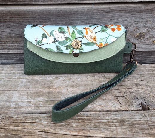 grand portefeuille pochette porte-chéquier bohème protection chéquier femme faux cuir kaki, tissu avec des oiseaux, portefeuille pour le printemps , idée cadeau original pratique pour femme
