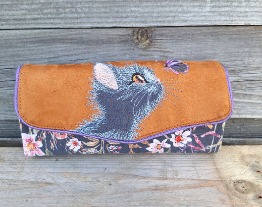 grand portefeuille brodé coloré femme, broderie chaton, chat, fabrication artisanale française