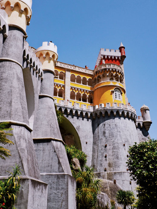 Looks like the castle of the Little Mermaid, doesn't it?