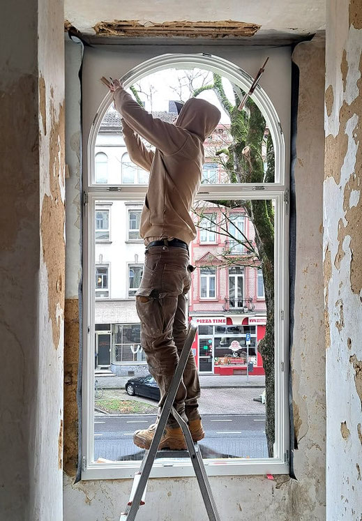 Fensterreparatur in einem Altbau